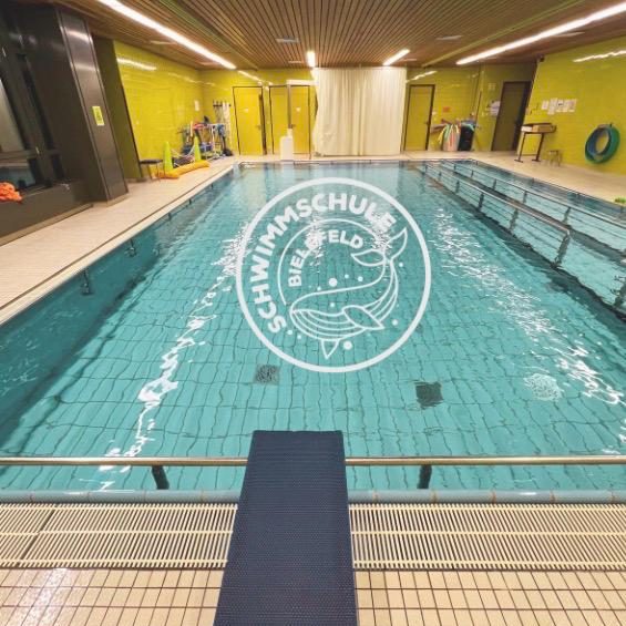 Schwimmkurse für Kinder und Erwachsene in Bielefeld Mitte vor Ort - Schwimmschule Bielefeld