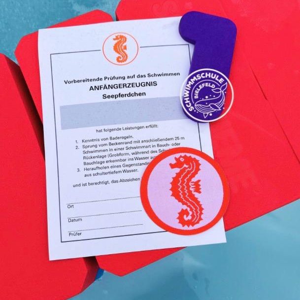 Schwimmkurs Seepferdchen der Schwimmschule Bielefeld - Schwimmkurse für Kinder in Bielefeld Mitte